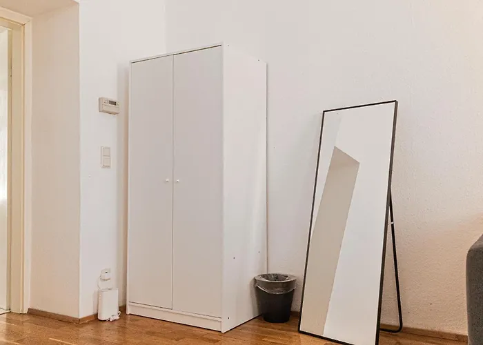Apartment Stylish Multi Perfect For Group *