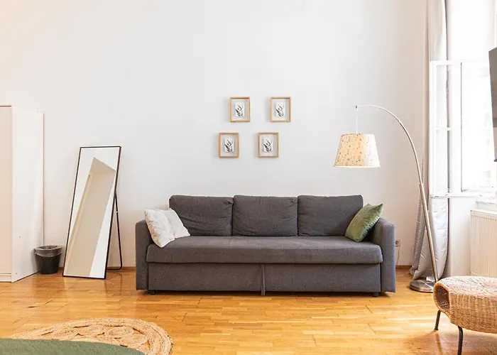 Stylish Multi Perfect For Group Vienna