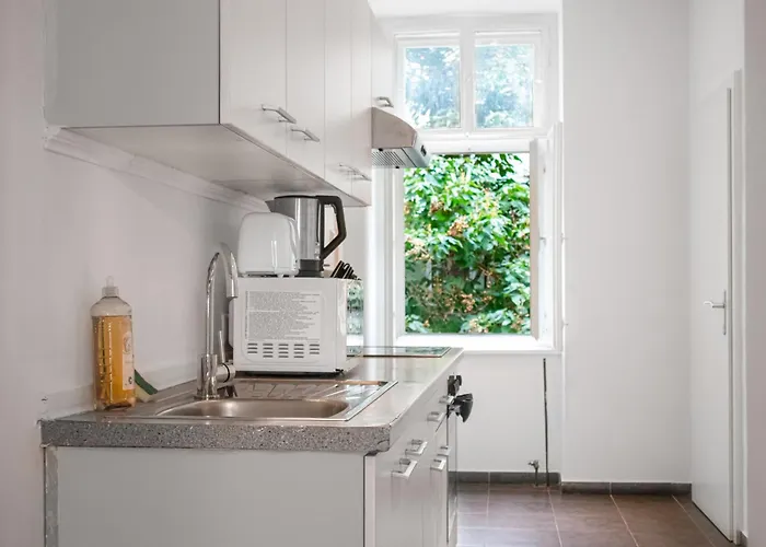 Stylish Multi Perfect For Group Apartment